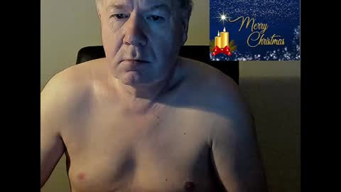 Snapshot of holgerhb53 chatting on December 26, 12:57 am Holger online show from December 26, 12:57 am