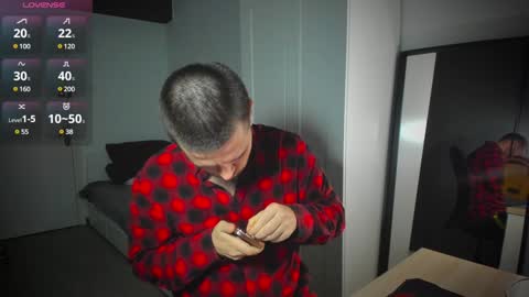 Snapshot of honestandrew chatting on January 31, 6:35 am Andrew online show from January 31, 6:35 am