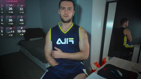 Snapshot of honestandrew chatting on January 31, 4:38 pm Andrew online show from January 31, 4:38 pm