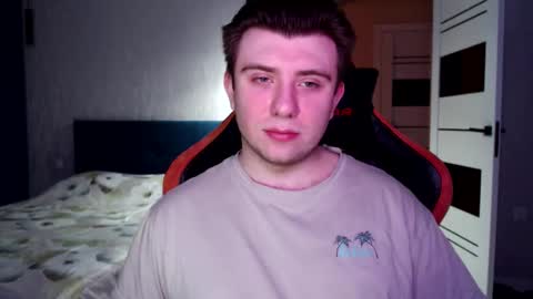 Wolfy online show from February 18, 7:44 pm