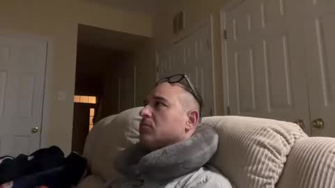 honey_man14 online show from January 5, 1:13 am