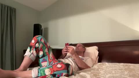 honey_man14 online show from October 14, 9:22 pm