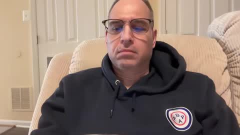 honey_man14 online show from March 3, 3:35 pm