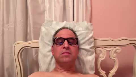 honey_man14 online show from February 8, 4:36 pm