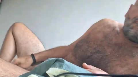Snapshot of honeydaddyforyou chatting on September 13, 7:09 am honeydaddyforyou online show from September 13, 7:09 am