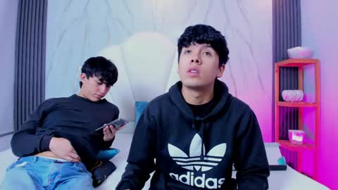 hoot_booys_ online show from April 23, 8:55 pm