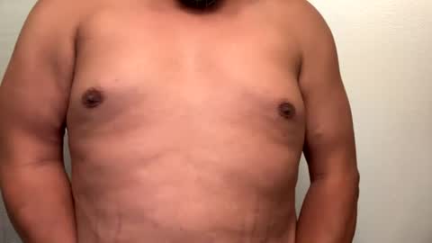 hoozurdaddy1981 online show from July 9, 5:17 pm