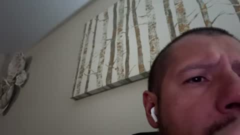 hoozurdaddy1981 online show from August 8, 12:01 pm