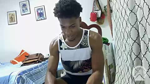 Snapshot of horneyguy2399 chatting on January 7, 7:17 pm sugarbaby online show from January 7, 7:17 pm