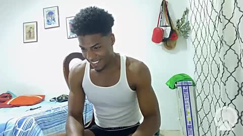 Snapshot of horneyguy2399 chatting on January 3, 10:08 pm sugarbaby online show from January 3, 10:08 pm