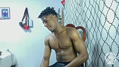 Snapshot of horneyguy2399 chatting on March 12, 10:28 pm sugarbaby online show from March 12, 10:28 pm