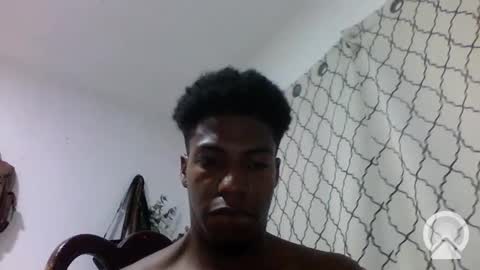Snapshot of horneyguy2399 chatting on December 21, 5:14 am sugarbaby online show from December 21, 5:14 am