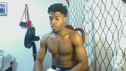 Snapshot of horneyguy2399 chatting on February 7, 9:26 pm sugarbaby online show from February 7, 9:26 pm