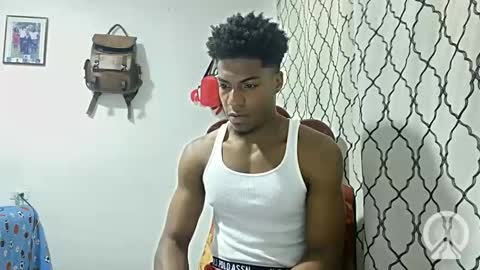 Snapshot of horneyguy2399 chatting on January 18, 9:45 pm sugarbaby online show from January 18, 9:45 pm