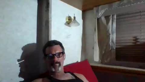 joey online show from June 8, 7:42 am