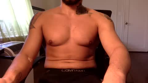 Snapshot of hornybbcxx chatting on January 10, 8:59 pm hornybbcxx online show from January 10, 8:59 pm