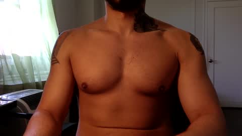 Snapshot of hornybbcxx chatting on January 30, 6:00 pm hornybbcxx online show from January 30, 6:00 pm