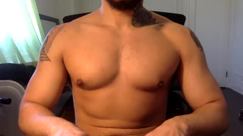Snapshot of hornybbcxx chatting on February 23, 3:26 pm hornybbcxx online show from February 23, 3:26 pm