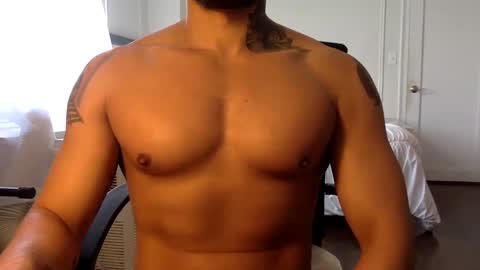 Snapshot of hornybbcxx chatting on September 9, 7:13 pm hornybbcxx online show from September 9, 7:13 pm