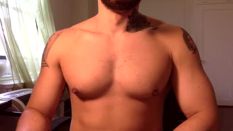 Snapshot of hornybbcxx chatting on January 13, 6:49 pm hornybbcxx online show from January 13, 6:49 pm