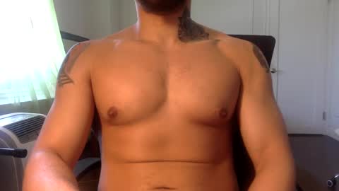 Snapshot of hornybbcxx chatting on January 23, 4:49 pm hornybbcxx online show from January 23, 4:49 pm
