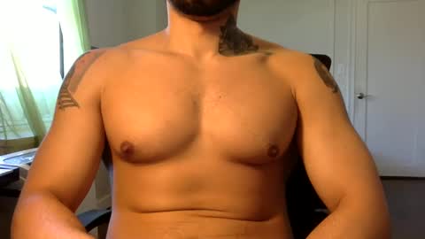 Snapshot of hornybbcxx chatting on January 14, 6:28 pm hornybbcxx online show from January 14, 6:28 pm