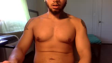 Snapshot of hornybbcxx chatting on December 17, 6:53 pm hornybbcxx online show from December 17, 6:53 pm