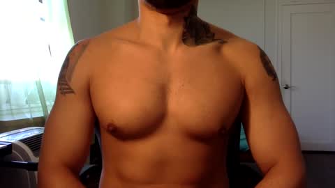 Snapshot of hornybbcxx chatting on January 12, 5:44 pm hornybbcxx online show from January 12, 5:44 pm