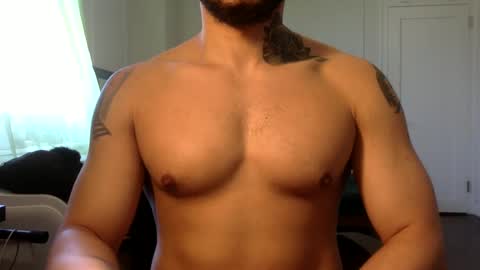 Snapshot of hornybbcxx chatting on March 7, 6:33 pm hornybbcxx online show from March 7, 6:33 pm