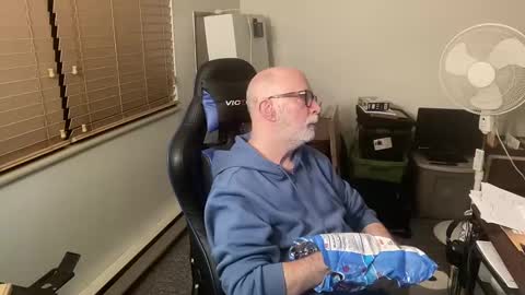 Brett online show from December 26, 3:27 am
