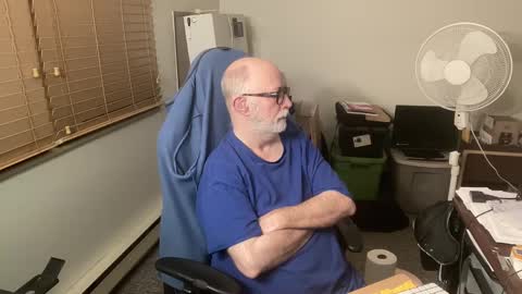 Brett online show from January 29, 6:01 am
