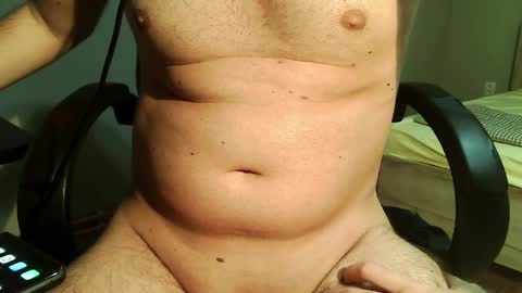 hornygeorgeee online show from April 24, 10:45 pm