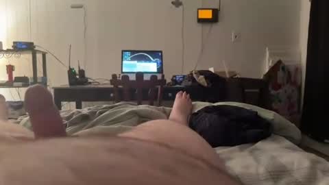 hornyguy184445 online show from August 8, 8:10 am