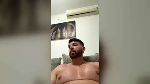 hornygymboyy online show from June 16, 11:29 pm