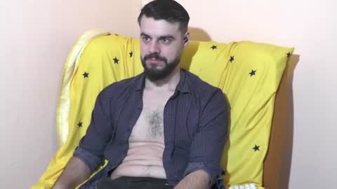 Snapshot of hornymaster93 chatting on January 14, 6:38 pm hornymaster online show from January 14, 6:38 pm