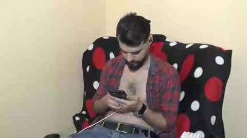 Snapshot of hornymaster93 chatting on February 13, 6:52 am hornymaster online show from February 13, 6:52 am