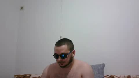 hornymonkey991 online show from April 24, 6:21 pm