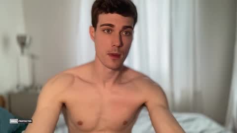 Travis online show from March 13, 10:12 am