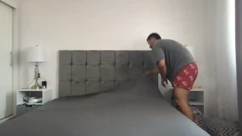 Chriss90 online show from August 1, 9:19 am