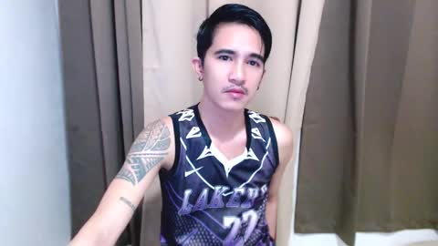 Snapshot of hot_boy2088 chatting on October 15, 10:17 pm Mike online show from October 15, 10:17 pm