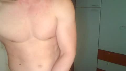 hot_italianboy online show from March 6, 7:00 pm