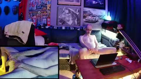 hot_krispy_kreme online show from May 9, 2:34 am