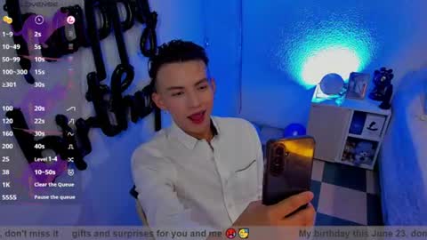 Alejandro online show from June 23, 3:33 am
