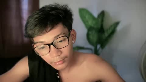 hotasian_jerome online show from February 3, 2:53 am