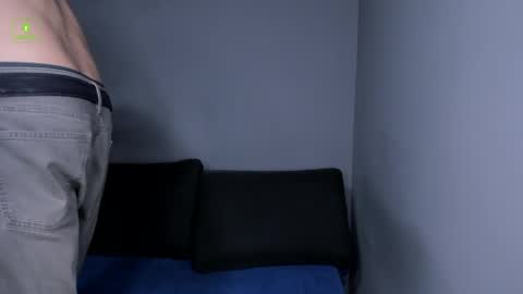 QUENTIN online show from April 24, 5:32 am