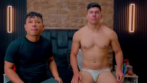 Snapshot of hotfuckers4uu chatting on October 6, 2:44 pm felipe marcello online show from October 6, 2:44 pm