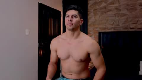 Snapshot of hotfuckers4uu chatting on October 15, 4:47 pm felipe marcello online show from October 15, 4:47 pm
