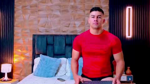 felipe  marcello online show from June 5, 1:50 pm