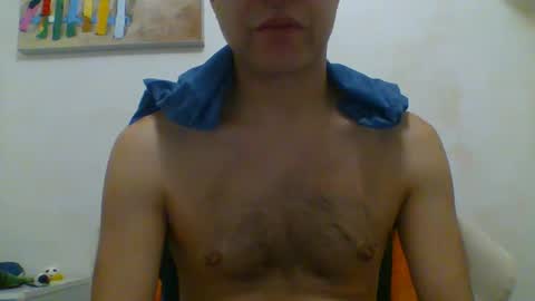Snapshot of hotitan chatting on September 28, 3:37 am hottitan twitter Marianoshcam online show from September 28, 3:37 am