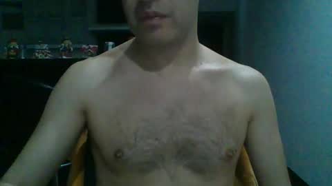 hottitan  twitter Marianoshcam online show from December 16, 4:30 am